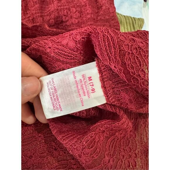 NOBO red mesh blouse size medium - Picture 5 of 8